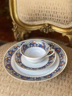 Trio para chá em porcelana alemã