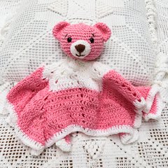 Naninha urso rosa em amigurumi na internet