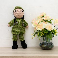 Boneca Médica Militar em amigurumi - loja online