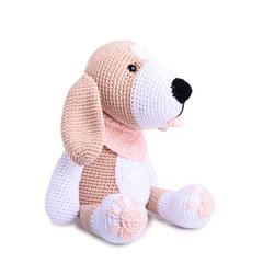 Cachorro Beagle lenço rosa em amigurumi na internet