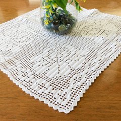 Centro de mesa em crochê filé flores - Art Familiar Artesanato