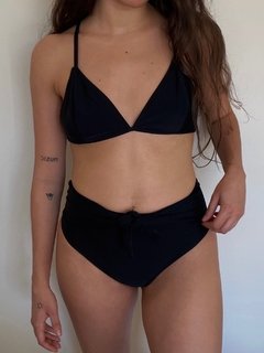 CONJUNTO SANTORINI NEGRO