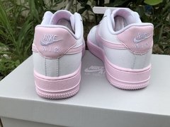 Nike Air Jordan feminino Branco e Rosa - loja online