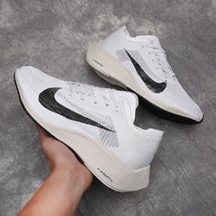 Nike ZoomX Vaporfly White, creme - comprar online