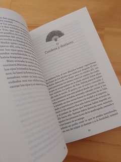 Imagen de Tres espejos: Luna y Espada