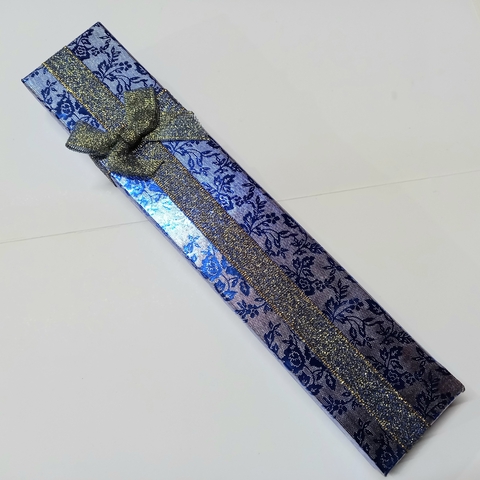 Cajita azul para pulseras/cadenitas 21x4cm