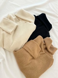 POLERA BÁSICA ALASKA LANILLA - comprar online