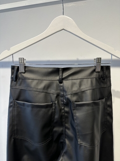 PANTALÓN TONY CUERITO - comprar online