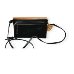CARTERA CHICA SIMIL CUERO MARRON/VERDE - comprar online