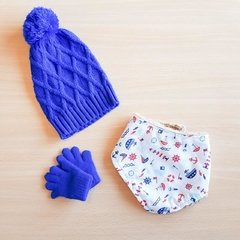 Set lana 3 piezas con bandana estampada y corderito