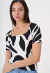 REMERA WARM CUELLO CUADRADO ESTAMPADO - comprar online