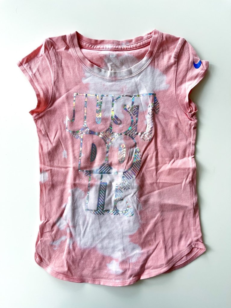 Remera Rosa Batik Nike Niña Talle 5-6 Años