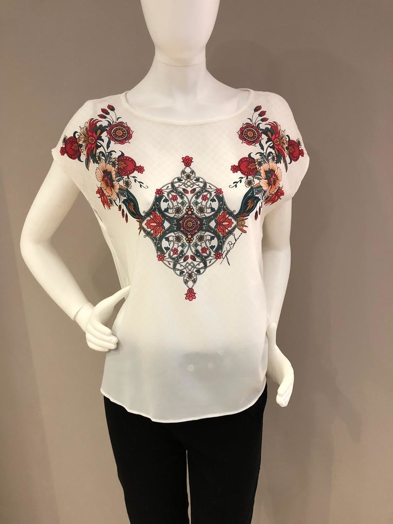 blusa oriental