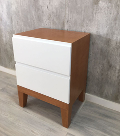 Mesa Kiara