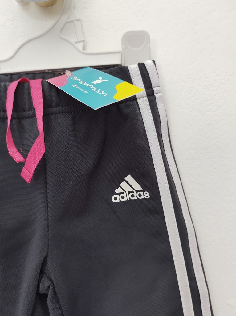SEGUNDA SELECCIÓN - PANTALÓN JOGGING ADIDAS - TALLE 3 A 6 MESES