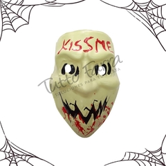 Careta Plastica Purga Kiss Me X 1 Hw0032
