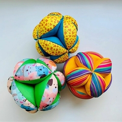 PELOTA MONTESSORI MEDIANA