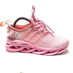 tênis adidas yeezy maverick feminino