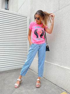 T-SHIRT COVEN CLUB ROSA BARBIE - comprar online