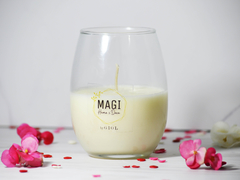 Vela de soja en vaso de vidrio bombé