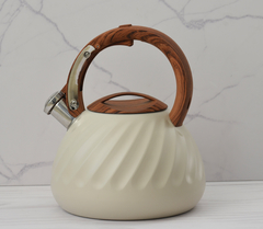 PAVA SILBADORA ACANALADA CON MANGO DE SILICONA (2,7 L)
