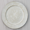 Plato de sitio tramado hojas