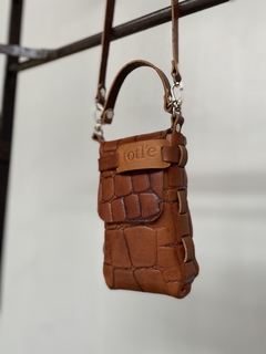 Porta Celular Croco - tienda online
