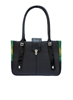 Cartera "Akino Hanna" cuero negro texturado con print verde - comprar online