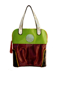 Cartera "Aya" cuero verde lima con croco bordo - comprar online
