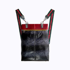Mochila/Cartera Kyarora ternera acharolada negro print