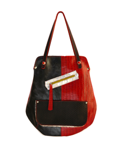Cartera "Nashi" cuero genuino negro y cuero grabado rojo. - comprar online