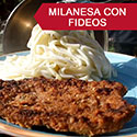 Milanesas con fideos