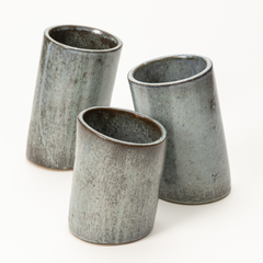 Conjunto com 3 vasos em cerâmica de alta temperatura