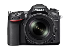 NIKON D-7100 18-140 VR 7357