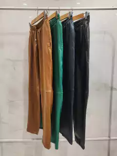 AYPA02 PANTALÓN ENGOMADO CUERINA FRIZADO en internet