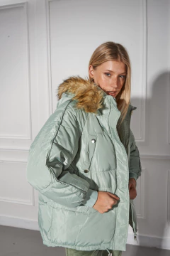 ALUCP02 CAMPERA IMPORTADA CON PELUCHE EN LA CAPUCHA