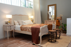 Cama Lucrecia