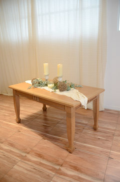 Imagen de Mesa Filipina