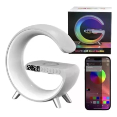 Lámpara De Mesa Rgb Parlante Bluetooh Cargador Inalámbrico en internet