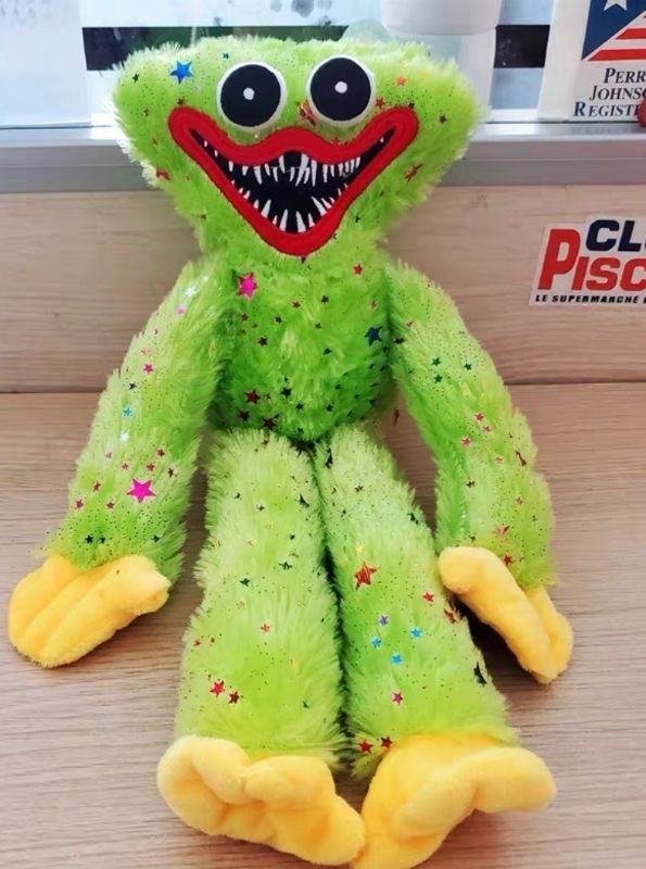 HUGGY WUGGY VERDE CON ESTRELLAS 40 CM