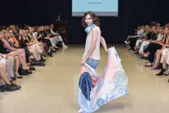 Manta grande de raso estampada - comprar online