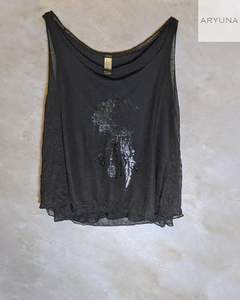 Musculosa Doble Akemi en internet
