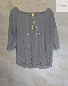 Remera Yogui