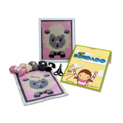 Kit para Bordado e Colagem Cupcake em Tela Desenhada de Talagarça Brinquedo  EducativoBrinquedos EducativosBambalalão Brinquedos Educativos