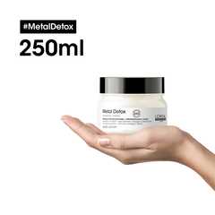 Serie Expert Metal Detox. Máscara protectora anti-depósito. Consultar Stock.
