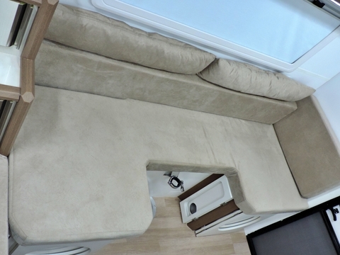 Campers para camionetas doble cabinas- Capacidad 4 Personas