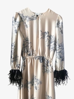 CAROLA-Vestido de satén italiano con plumas. - comprar online