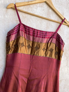 Vestido bordado largo en internet