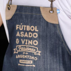 DELANTAL DE JEAN FÚTBOL, ASADO & VINO