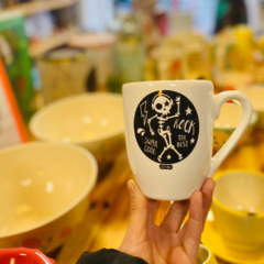 TAZA ESQUELETO
